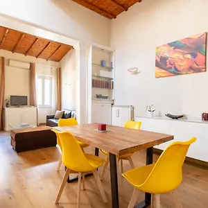 https://homeunity-modern-bright-near-boboli-gardens-santo-spirito.it-tuscanyhotel.com